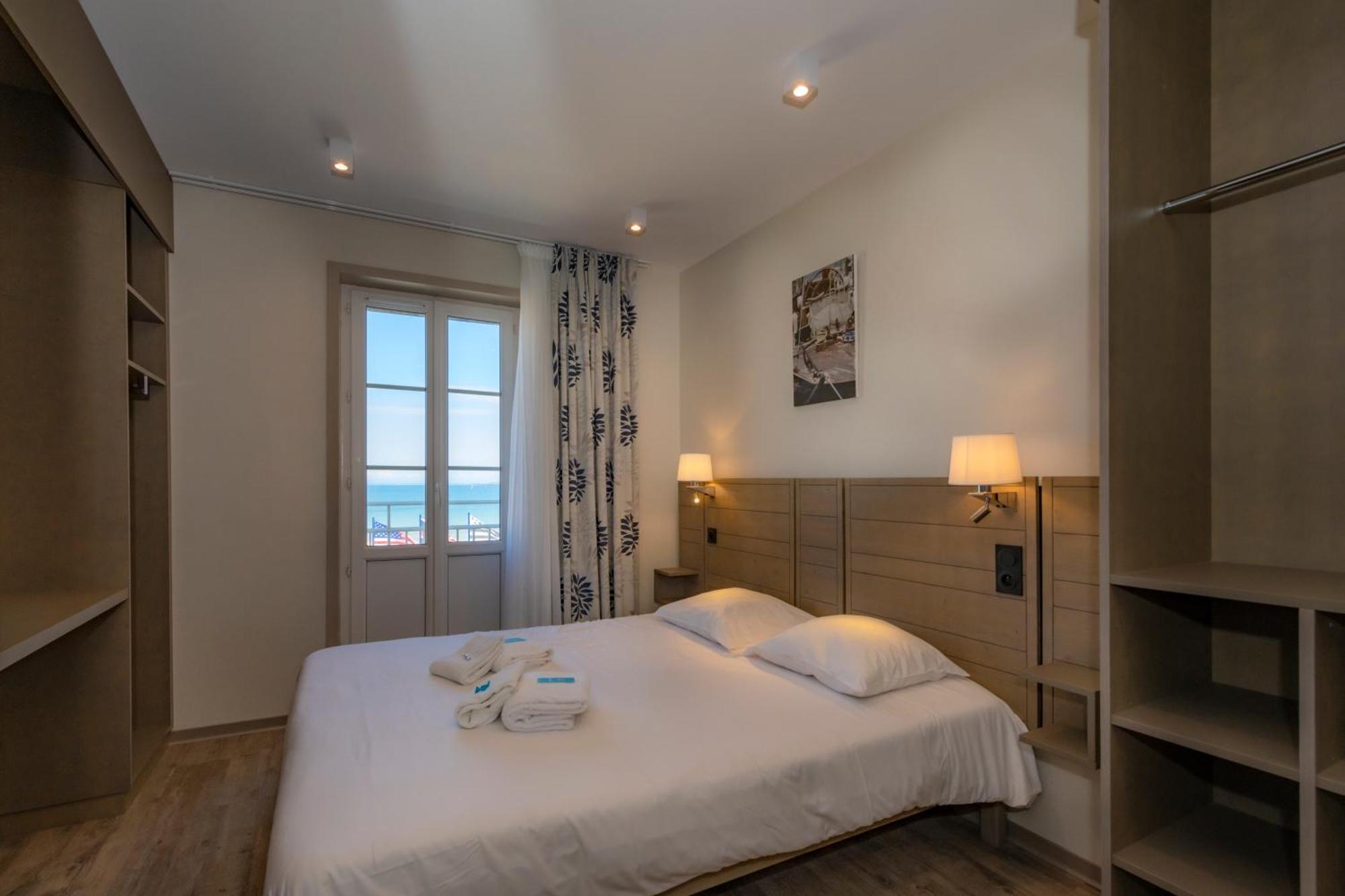 Vtf L'Hotel Des Bains Saint-Cast-le-Guildo Esterno foto